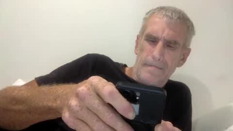 Snapshot of deanofflove221000 chatting on 22, 12, 2025 deanofflove221000 online show from 22, 12, 2025