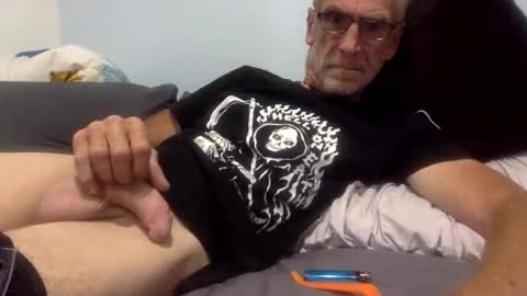 Snapshot of deanofflove221000 chatting on 7, 2, 2026 deanofflove221000 online show from 7, 2, 2026