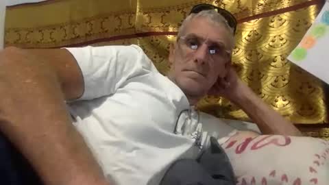 Snapshot of deanofflove221000 chatting on 21, 2, 2026 deanofflove221000 online show from 21, 2, 2026