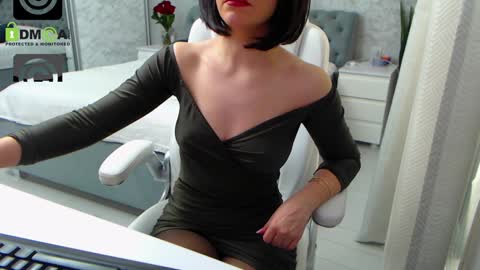 Elly online show from 7, 1, 2025