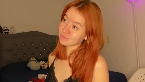 dearmilu28 online show from 12, 1, 2025