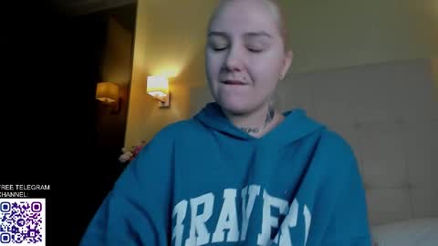 Debbie Mon Tue Fri Sun Sat GMT 3 1000am - 0400pm  online show from 4, 12, 2025