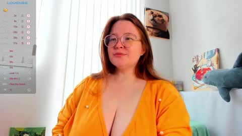 Snapshot of debbiewood chatting on 13, 9, 2025 DeboraDebbieDee online show from 13, 9, 2025