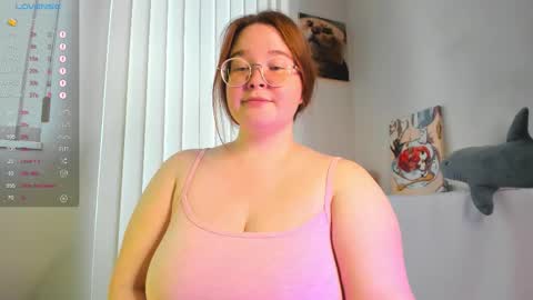 Snapshot of debbiewood chatting on 19, 10, 2025 DeboraDebbieDee online show from 19, 10, 2025