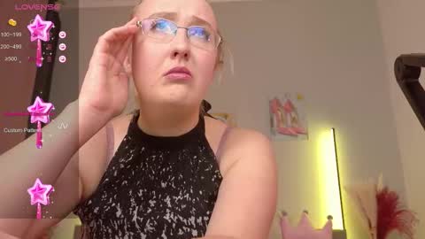 Cherry Pie online show from 4, 12, 2025