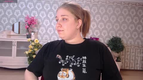 debramust online show from 2, 1, 2025