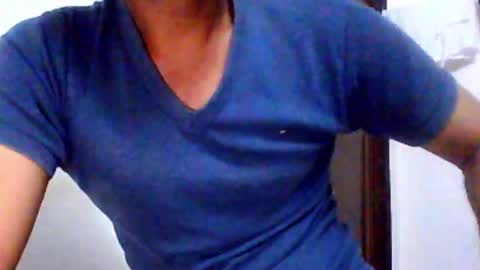 Snapshot of deepak4ualways chatting on 11, 10, 2025 sandy4umylove2014 online show from 11, 10, 2025