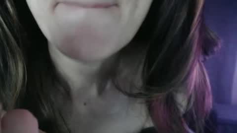 KamiDevi online show from 13, 11, 2025