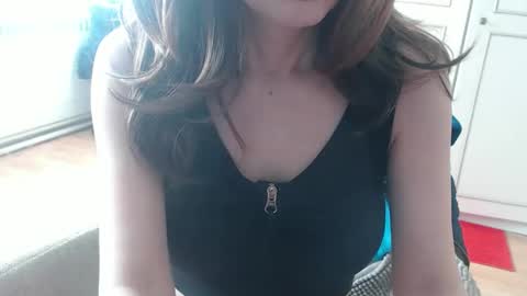 KamiDevi online show from 16, 4, 2026