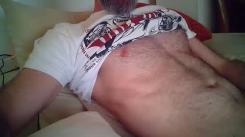 Snapshot of defaultuser11 chatting on 11, 11, 2025 defaultuser11 online show from 11, 11, 2025