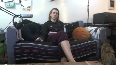 definatelyvegan online show from 16, 2, 2025