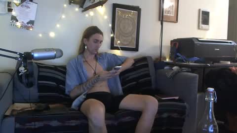 definatelyvegan online show from 6, 10, 2025