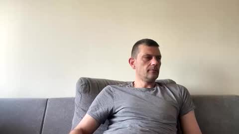 Defloy online show from 16, 11, 2025