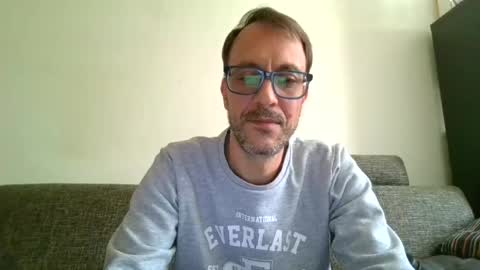 Snapshot of degrandis chatting on 11, 6, 2026 Luka Magic online show from 11, 6, 2026