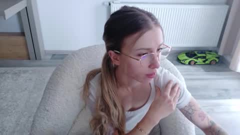 Snapshot of deidi_sweet chatting on 10, 2, 2026 Di online show from 10, 2, 2026