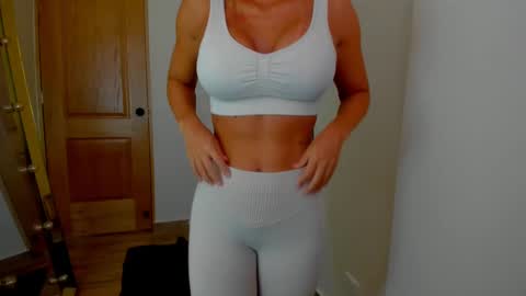 Snapshot of deisy_madrid chatting on 20, 1, 2025 deisymadrid online show from 20, 1, 2025