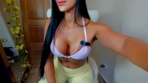 Snapshot of deisy_madrid chatting on 22, 9, 2025 deisymadrid online show from 22, 9, 2025