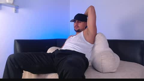  DEIVY  online show from 2, 4, 2026