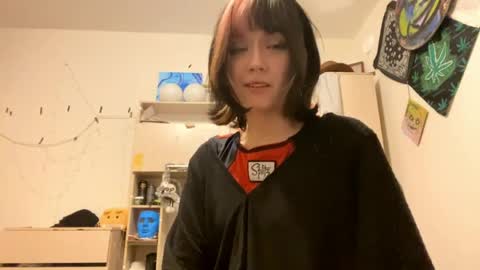 Alisa online show from 31, 3, 2026