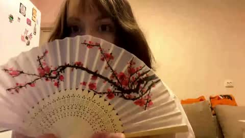 Alisa online show from 16, 4, 2026
