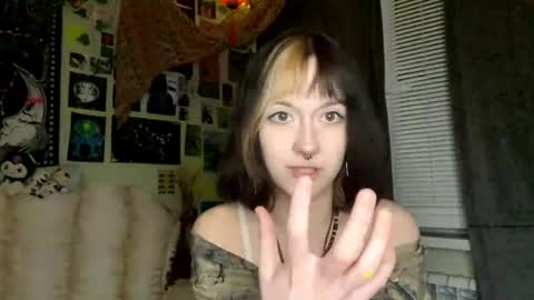 Alisa online show from 18, 4, 2026