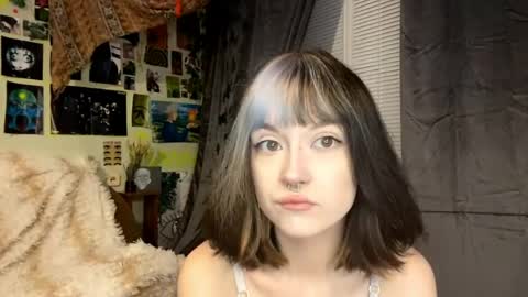 Alisa online show from 10, 5, 2026