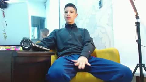 delglo online show from 7, 10, 2025