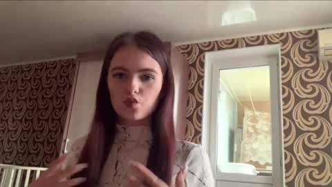 Kiki online show from 12, 4, 2026