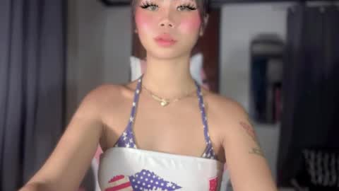 Snapshot of deliciousfaye chatting on 17, 9, 2025 Hello your loving faye 3 online show from 17, 9, 2025