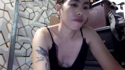 deliciousgirl975840 online show from 22, 4, 2026