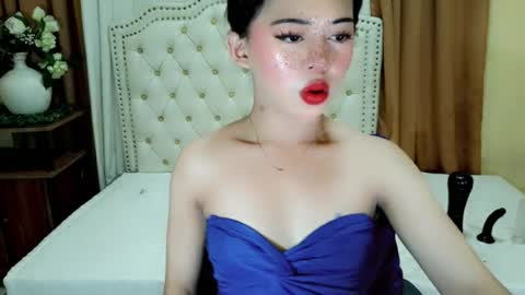 Snapshot of deliciously_sophie chatting on 14, 7, 2026 Sophie online show from 14, 7, 2026