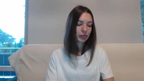 Aurora online show from 8, 10, 2025