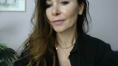 Snapshot of delilah_sweet chatting on 17, 2, 2025 delilah_sweet online show from 17, 2, 2025