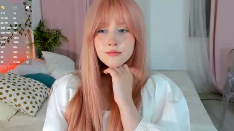 Snapshot of delilahtaylor chatting on 14, 9, 2025 Delilah or Laila online show from 14, 9, 2025