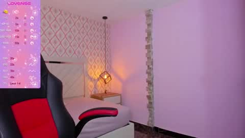 Snapshot of delilaquinn chatting on 3, 2, 2025 delilaquinn online show from 3, 2, 2025