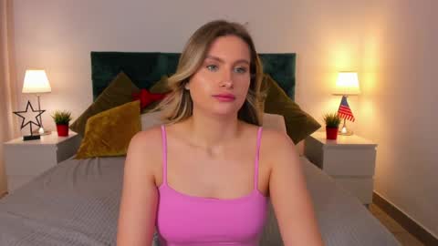 delinasis online show from 2, 4, 2026