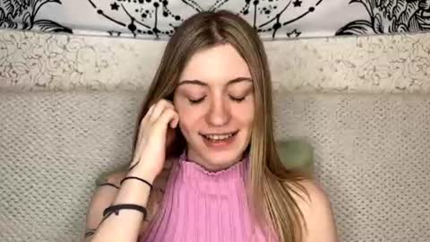 Sia online show from 18, 6, 2026