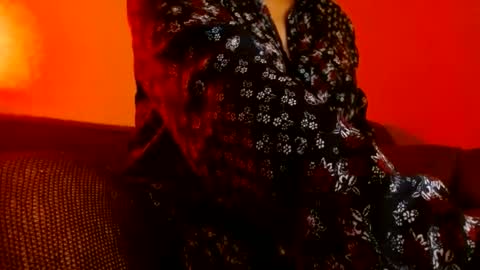 Snapshot of delphine_x chatting on 30, 10, 2025 Delphine online show from 30, 10, 2025