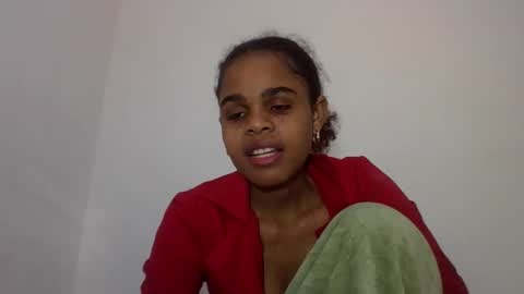 Snapshot of delphineee chatting on 8, 6, 2026 delphine online show from 8, 6, 2026