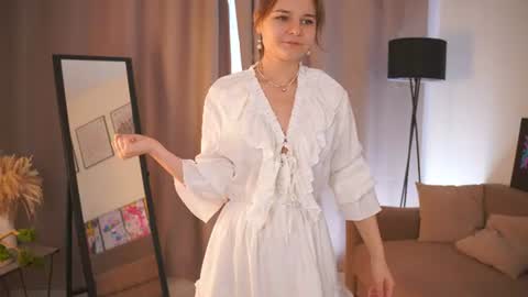 Snapshot of demetricekanady chatting on 25, 6, 2026 Hi my name is Sari nice to see you in my Room online show from 25, 6, 2026