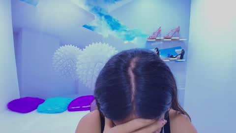 DEMI online show from 12, 11, 2025