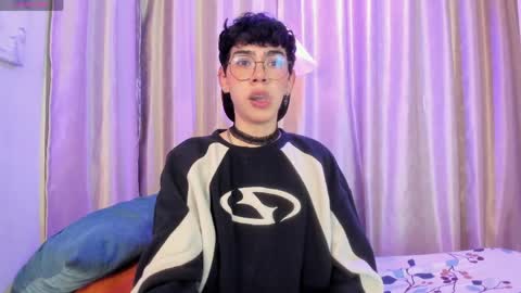 demian_hush online show from 5, 4, 2026