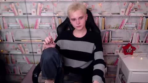 demianenglen online show from 16, 1, 2025