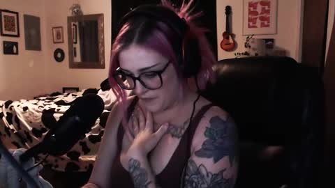 Demoness Mina online show from 7, 3, 2025