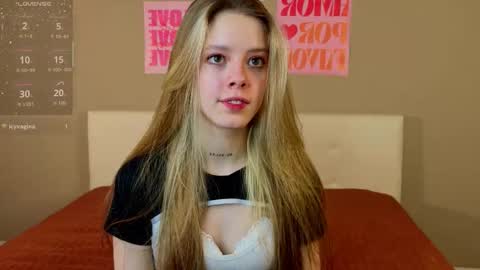 Snapshot of denaebeste chatting on 12, 2, 2026 Emma online show from 12, 2, 2026