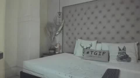 denisse_logan online show from 5, 10, 2025