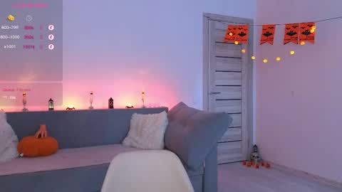 Den online show from 10, 10, 2025