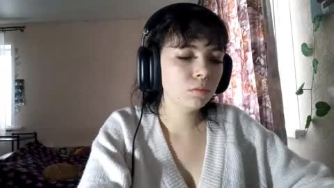 Aki online show from 19, 11, 2025