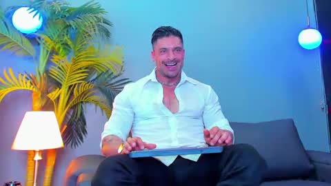 dennis_cox_ online show from 8, 10, 2025