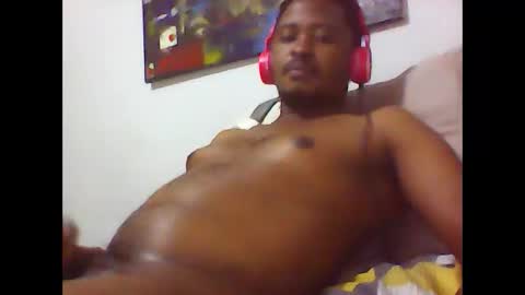 Snapshot of dentzo chatting on 5, 5, 2026 mastER blACK online show from 5, 5, 2026